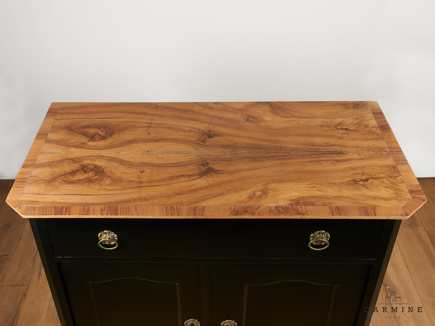 Black dresser