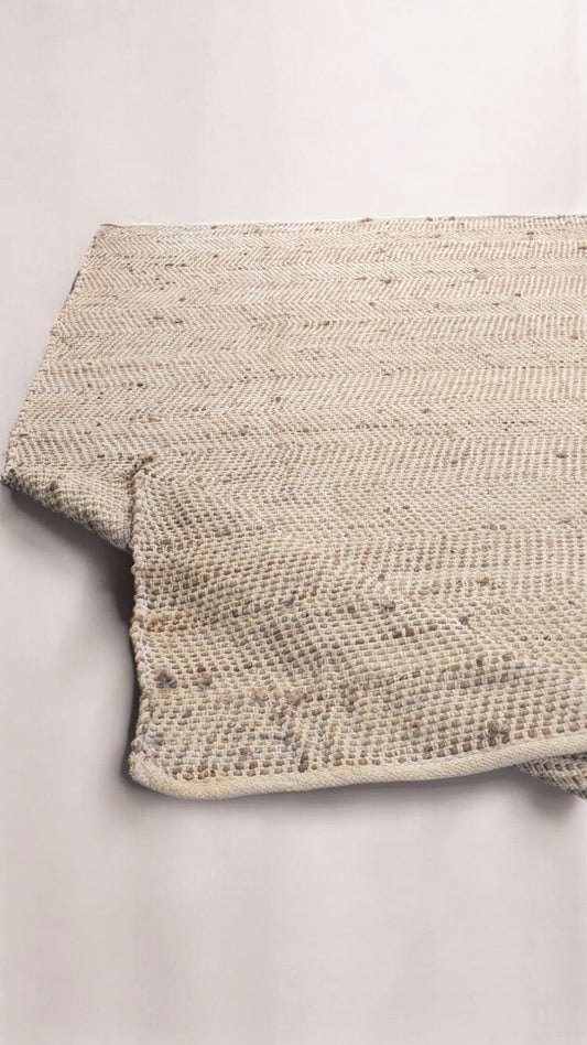 Loop Natural Jute Rug - 216 × 152 cm