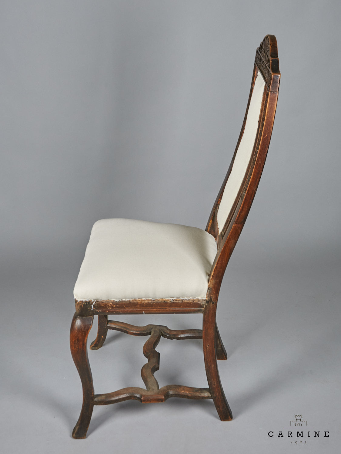 1 pair of tongue chairs