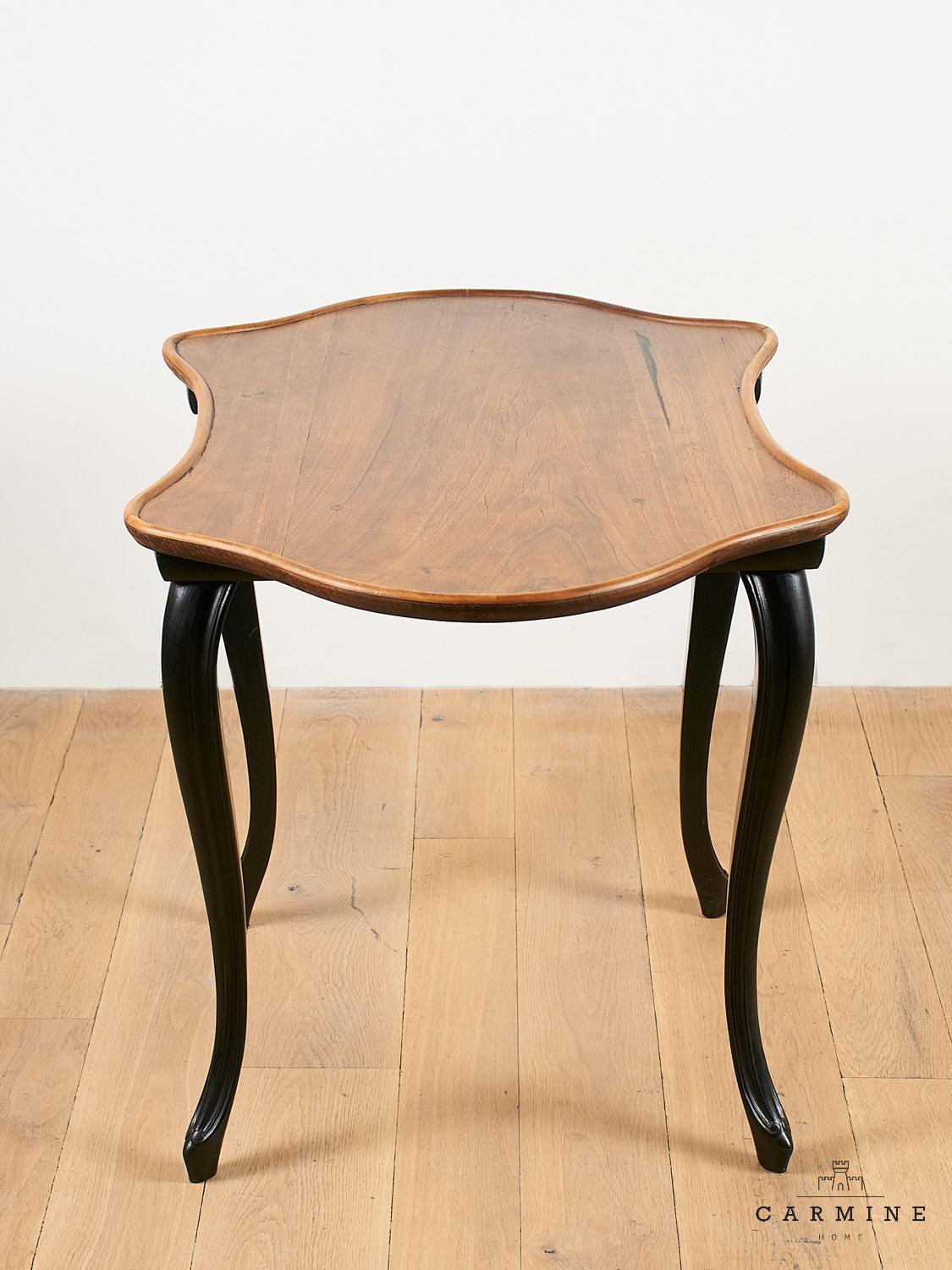 Table à manteaux