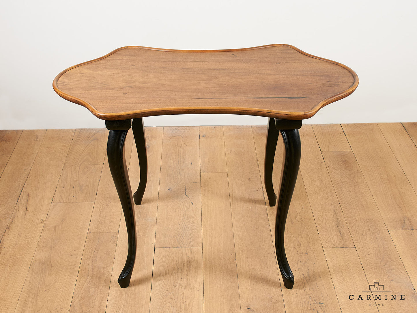 Table à manteaux
