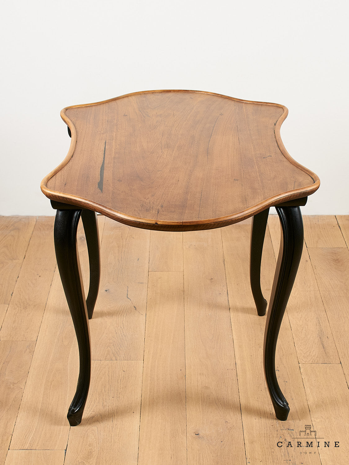 Table à manteaux