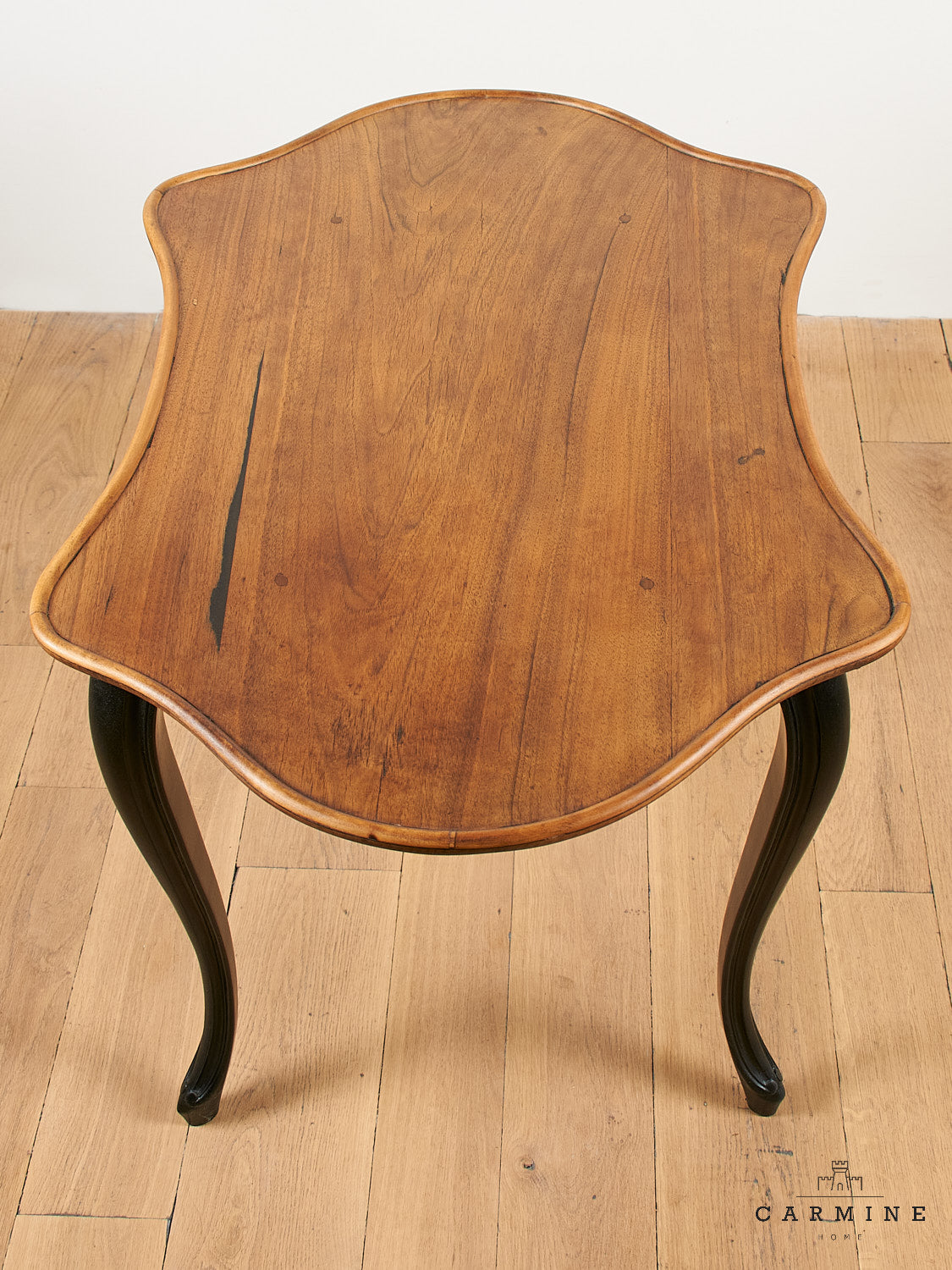 Table à manteaux