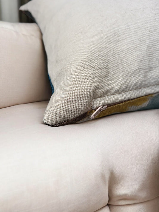 Minimal Vivid Linen cushion cover