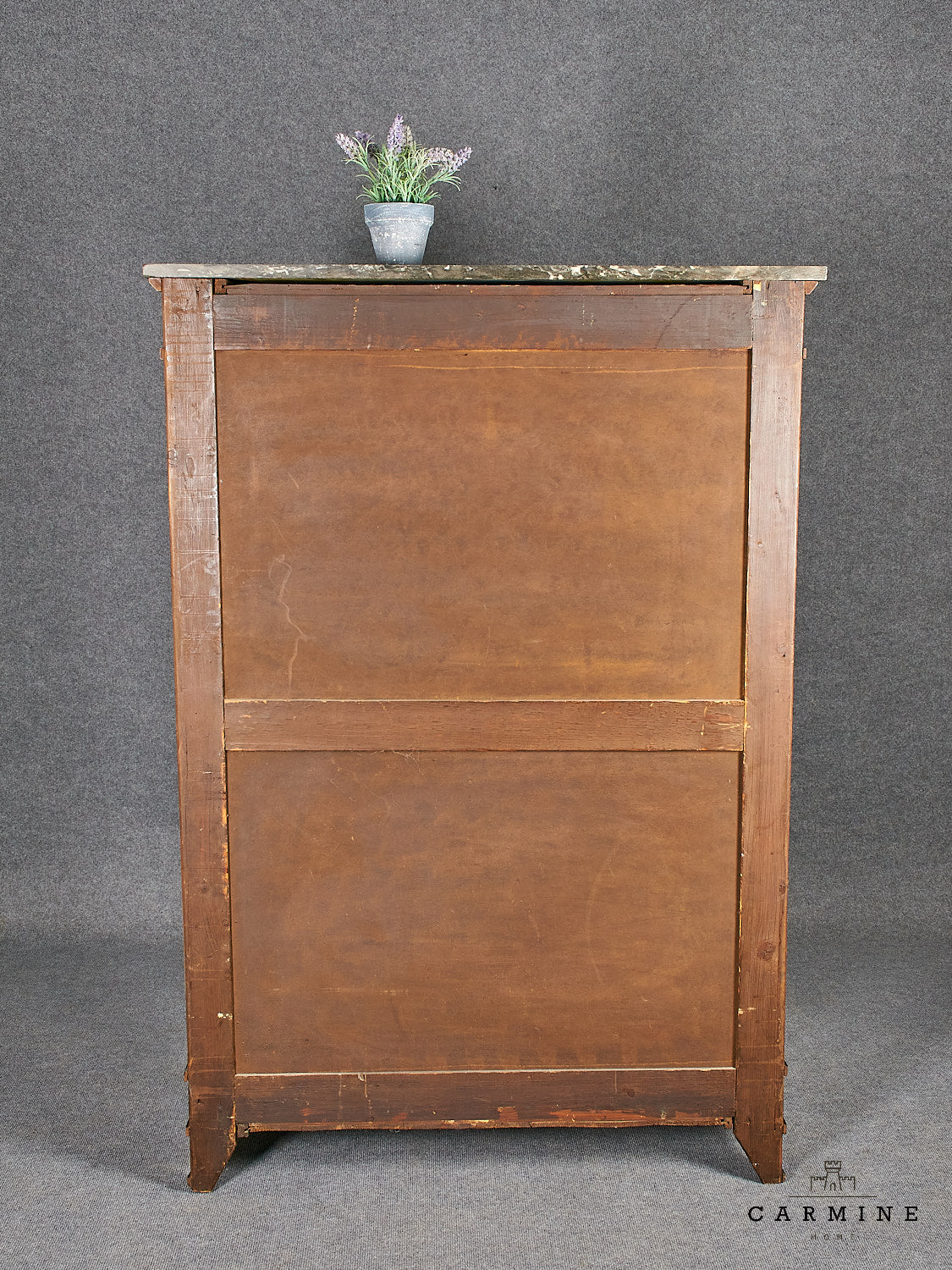 Vitrine im Empirestil um 1950
