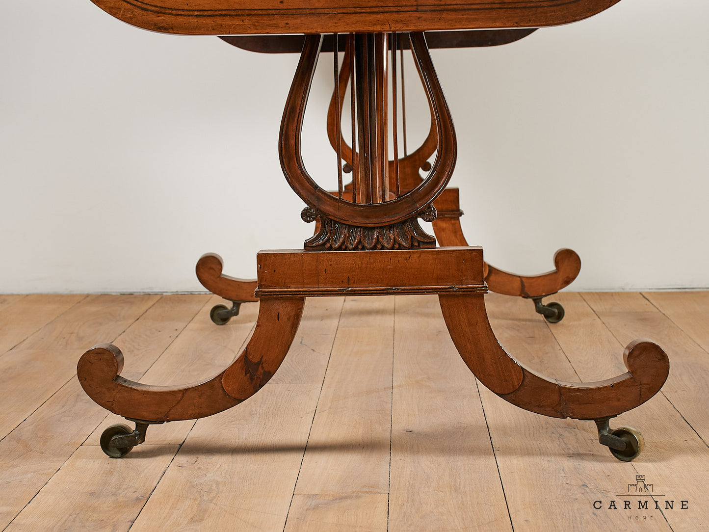 Sofatisch oder Schreibtisch um 1830