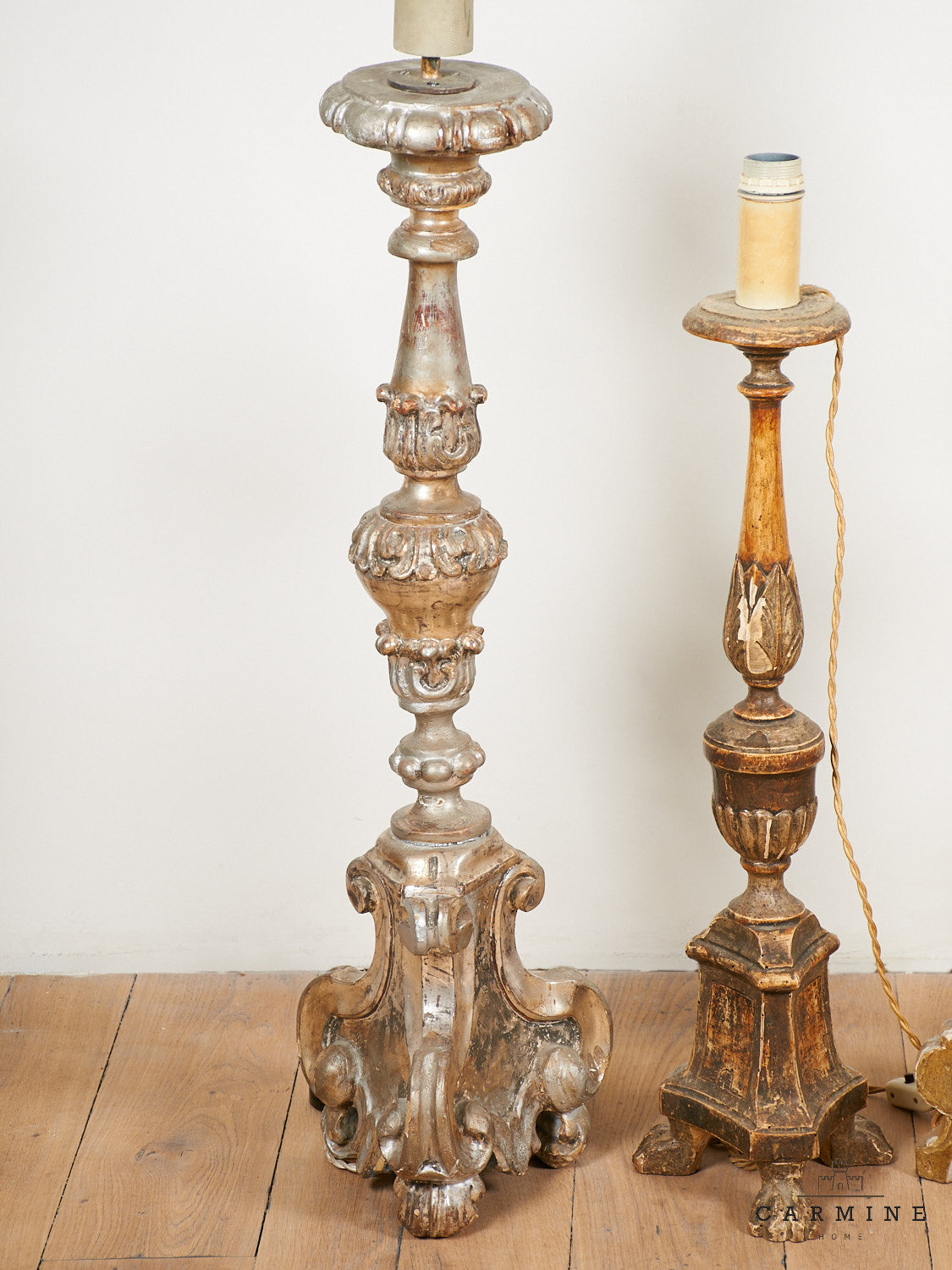 Lot de bougeoirs baroques