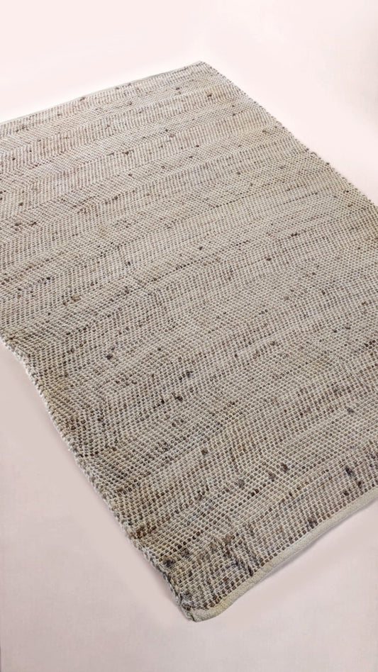Loop Natural Jute Rug - 216 × 152 cm