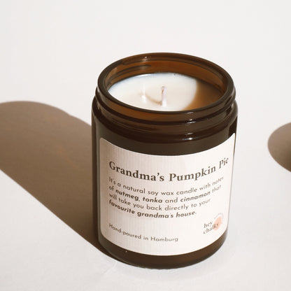 Grandma's Pumpkin Pie Herbst-Duftkerze-1
